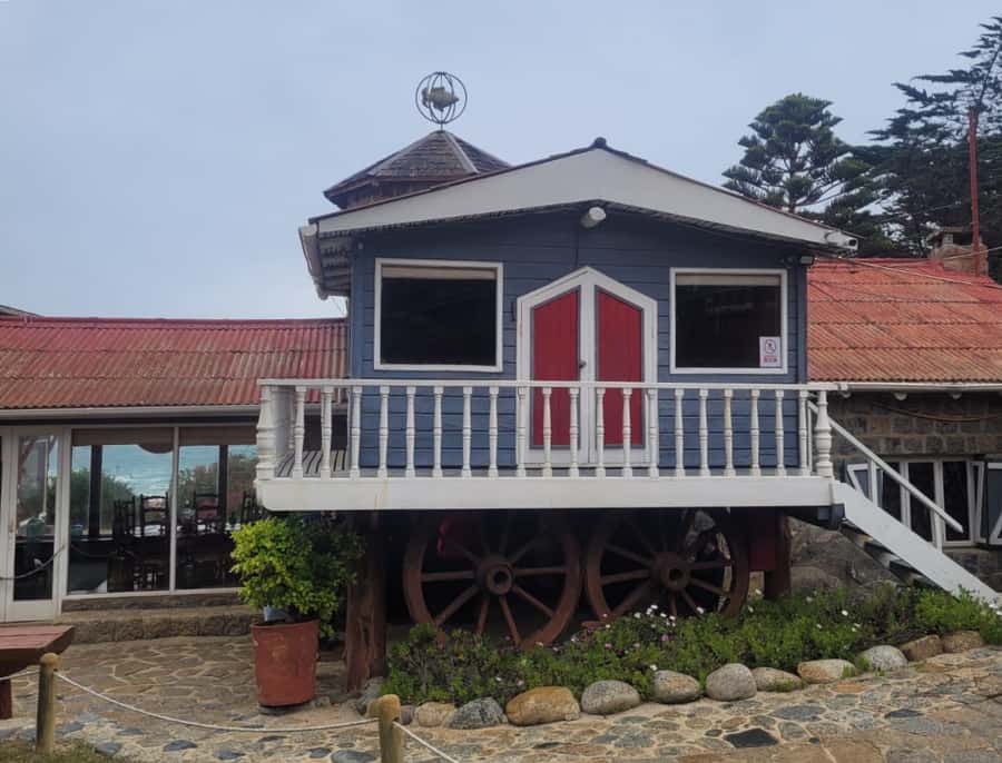 Santiago: Tour to Isla Negra, Algarrobo and Undurraga Wines - What the schedule feels like in practice