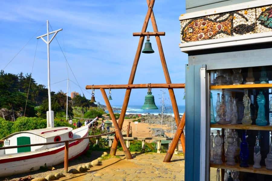 Santiago: Veramonte Vineyard, Isla Negra and Algarrobo, - Starting from Santiago: pickup points and the long road west