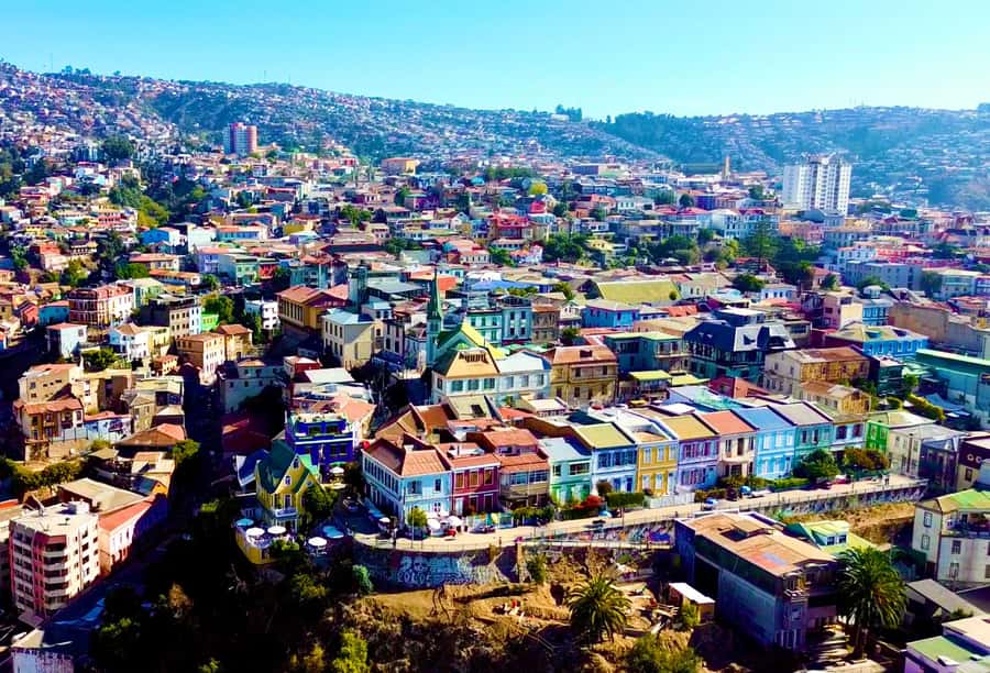 Santiago: Viña del Mar, Valparaiso, with Wine Tasting - Pickup from Santiago and the road west