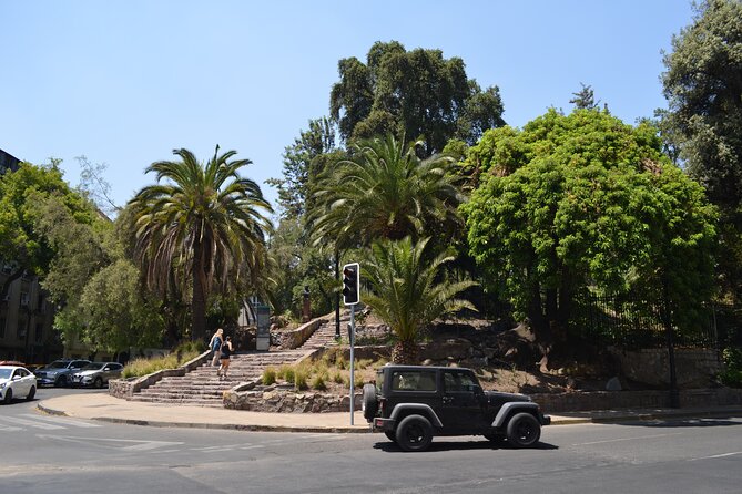 Santiago Walking City Tour - Espacio M offers a short rest and a look at old power