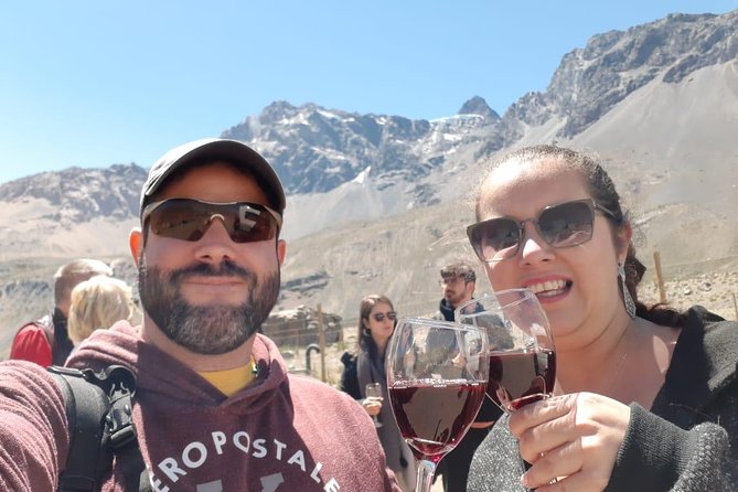 Small-Group Cajón del Maipo Full-Day Tour and Picnic - Group Size, Vehicle, and Guide Quality