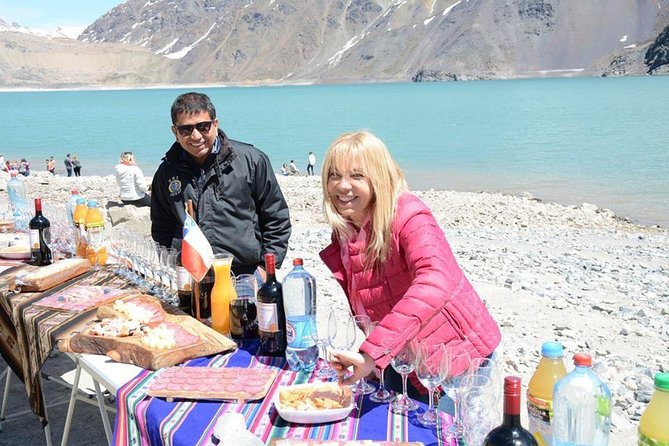 Small-Group Cajón del Maipo Full-Day Tour and Picnic - The Early Pickup Is the First Test