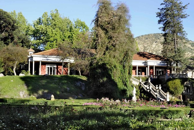Small-Group Maipo Vineyards Full-Day Experience with Optional Lunch - Lunch: worth adding, with one important caution
