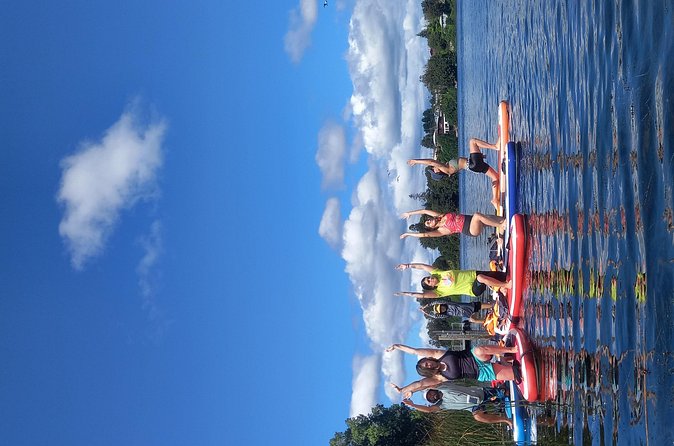 Stand Up Rowing Yoga and Hiking in Pichilemu - The people who make beginners feel at ease