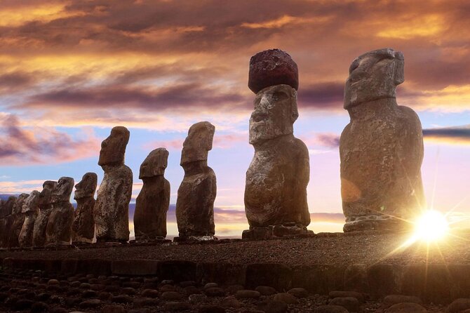 Sunrise in Tongariki on Easter Island Rapa Nui - Guide quality and the limits of a short visit