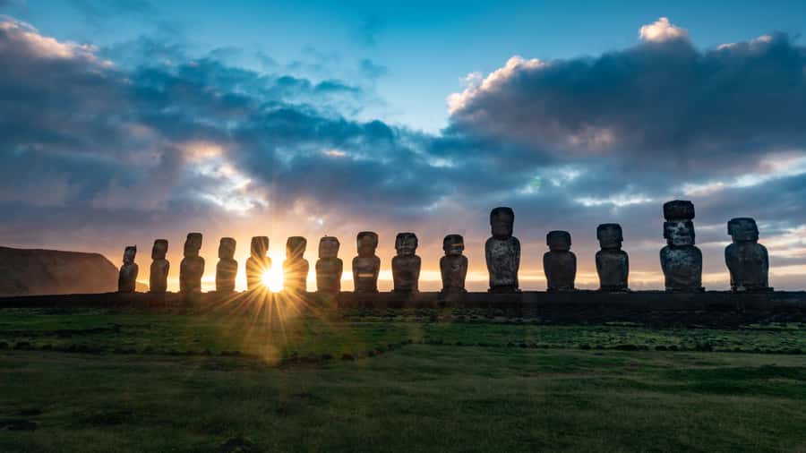 Sunrise Tongariki: Sunrise at Tongariki Park Private Tour - Key points to know before sunrise