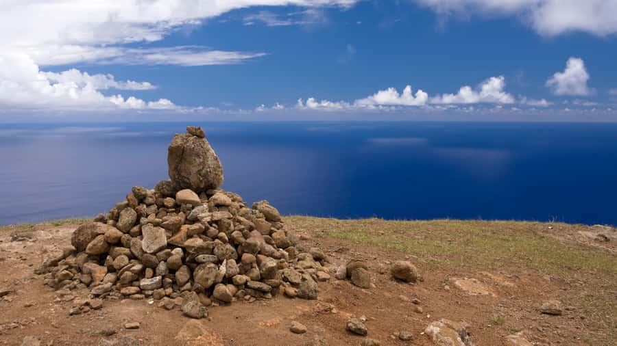 Terevaka Horse Excursion: The highest point and 360° view. - The picnic option and what to pack