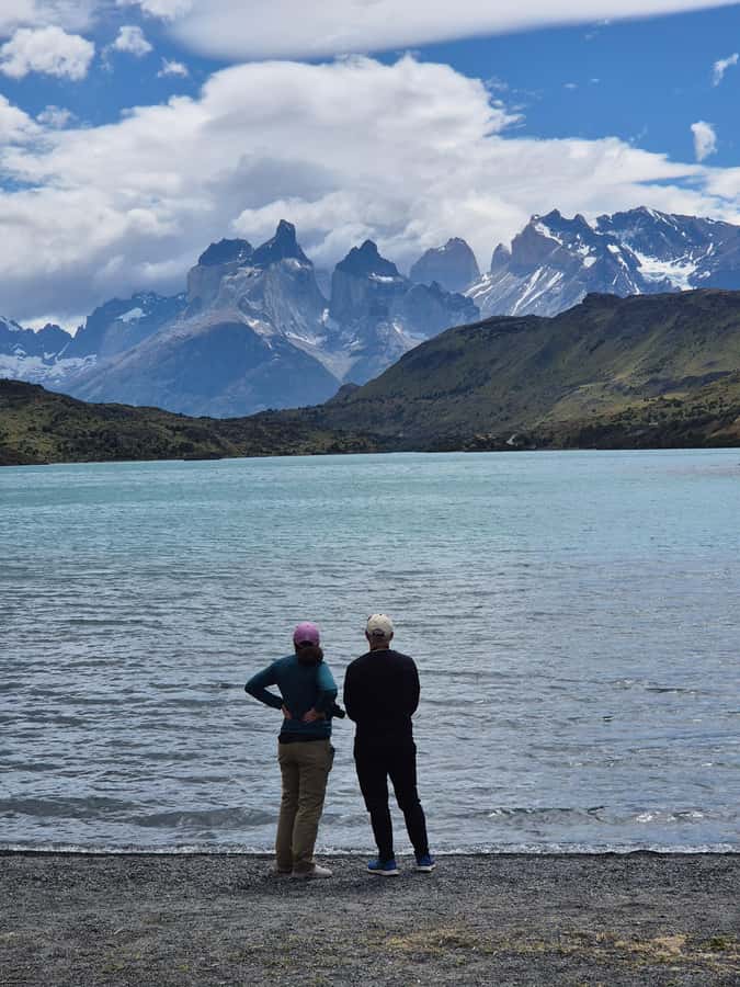 Torres del Paine: Full Day Excursion Torres del Paine + Milodon Cave. - Grey Lake, ice floes, and the best longer stop
