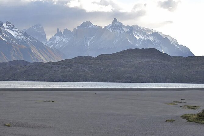 Torres del Paine Full Day Private Couples, families and/or friends. - Lake Pehoé: the best place to pause for lunch