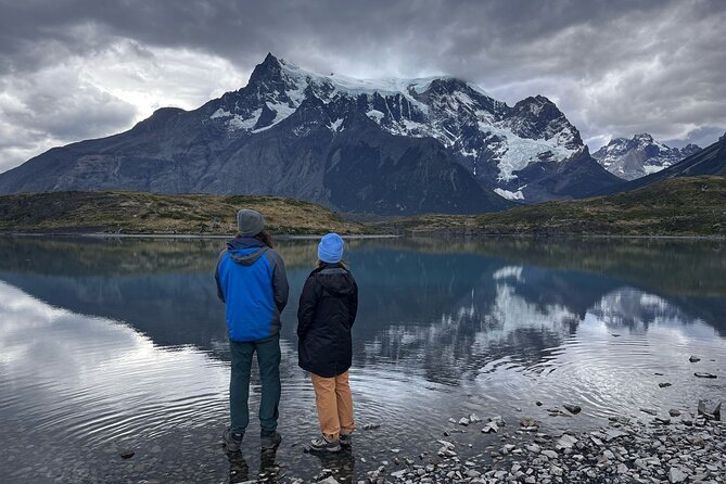 Torres del Paine Highlights Hiking Tour from Puerto Natales - Lunch beside Lago Pehoé