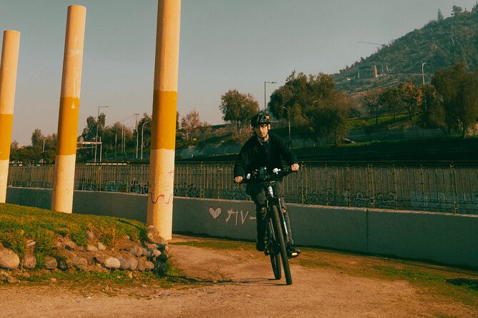 Tour of Santiago by Bicycle - General Cemetery, where the city tells quieter stories