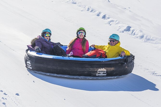 Tour Parque Farellones Ticket+Transportation, optional Snowwear - Leaving Parque Arauco before the city wakes up