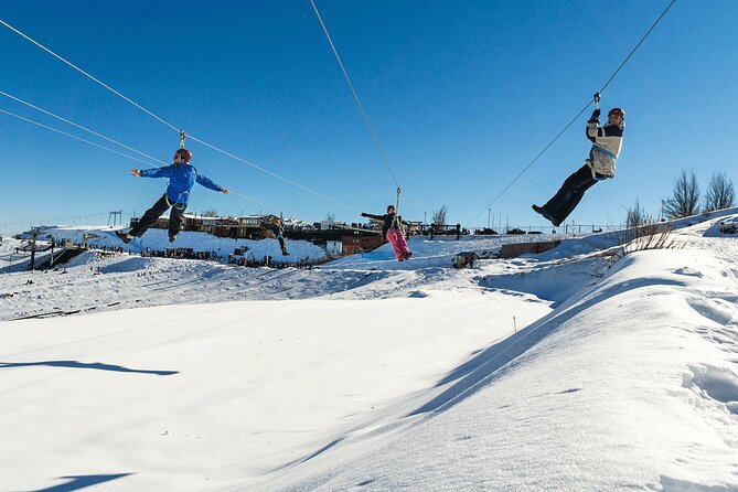 Tour Parque Farellones Ticket+Transportation, optional Snowwear - Snowwear rental: the part to handle carefully