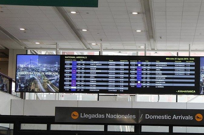 Transportation from the Airport to the City of Santiago - How the airport meeting works