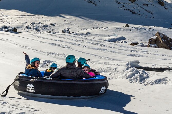 Transportation to Valle Nevado Ski Centers and Parque Farellones - Renting snowwear before the climb