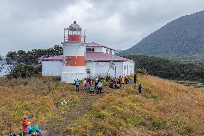 Trekking to the Southernmost Lighthouse of San Isidro - A 5.5 kilometer pebble beach walk to Faro San Isidro