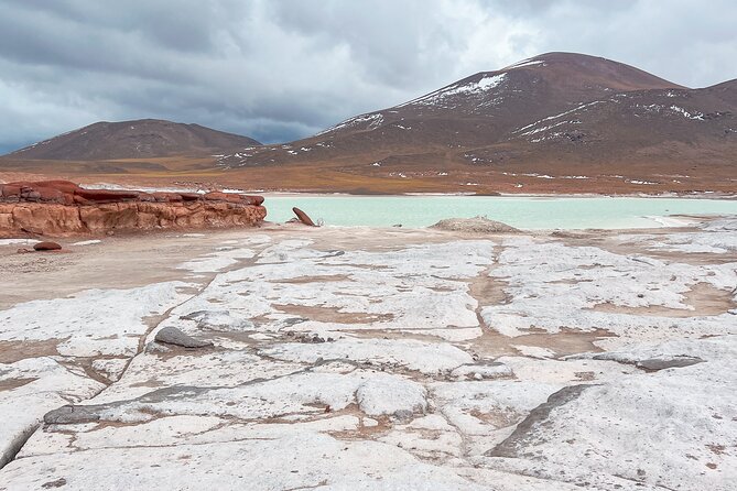 Triple Excursion: Red Stones, High Plains and Chaxa - An early breakfast at the Tropic of Capricorn