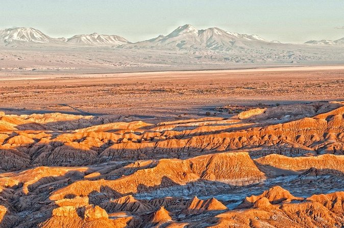 Valle DE la Luna: Unforgettable sunset in Atacama - The picnic brings a welcome human touch