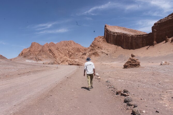 Valley of the Moon Sightseeing Tour with Private Transportation - The Amphitheater and the first taste of Moon Valley