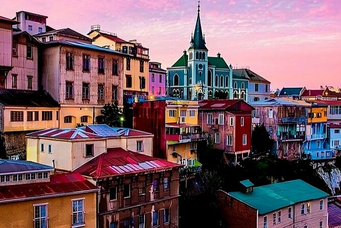Valparaiso Highlights Walking Tour with A Guide - Paseo Yugoslavo and the approach to Palacio Baburizza
