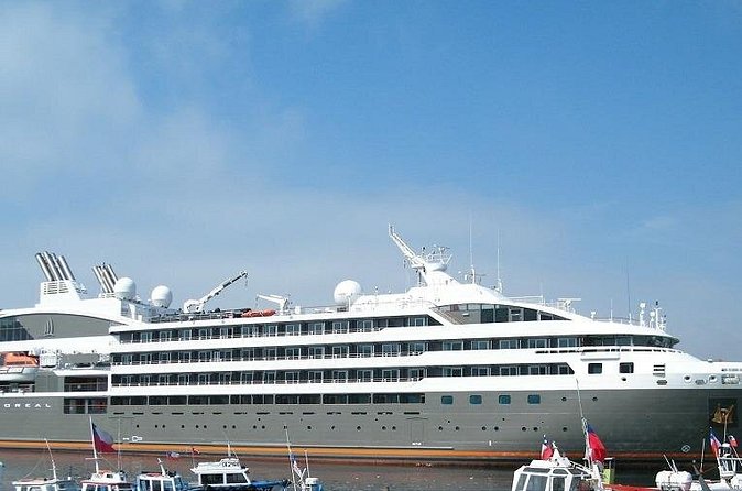 Valparaiso to Santiago Private Transfer or Santiago to Valparaiso - Private vehicle, luggage, and comfort