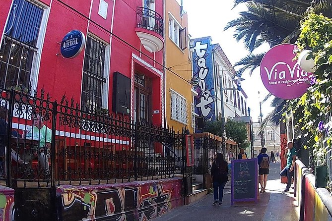 Valparaiso & Viña Del Mar City From Valparaiso. Private Tour - Plaza Sotomayor and the port city’s public face