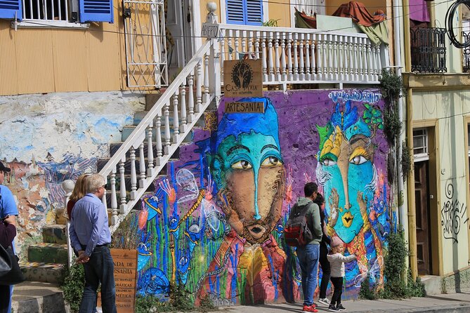 Valparaíso & Viña del Mar Tour – Colors and Charm on the Coast! - The bus ride shapes your comfort and enjoyment