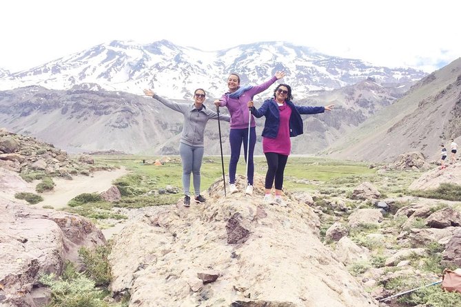 Volcano & Hotsprings 4K - Why this Andes day trip works so well
