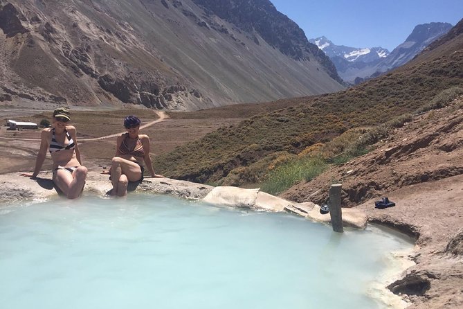 Volcano & Hotsprings 4K from Santiago Private Tour - Why this Santiago day trip works