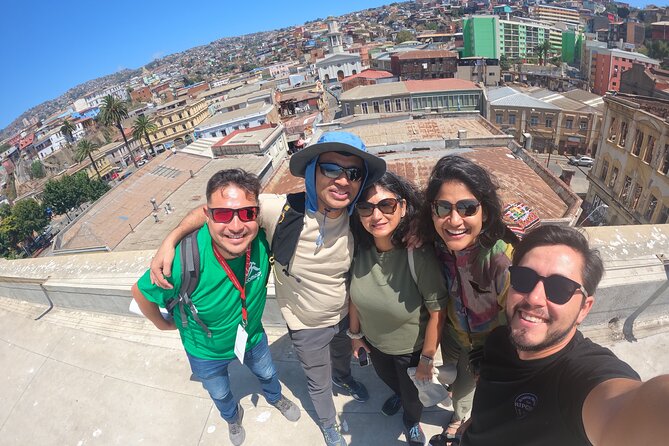 Walking Tour at Valparaiso and Viña with Lunch Starts in Santiago - Plaza Sotomayor and Chilean naval history