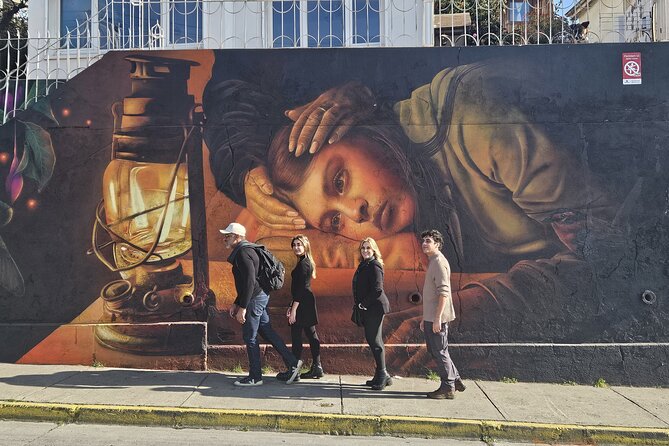 Walking Tour at Valparaiso and Viña with Lunch Starts in Santiago - The road through Casablanca Valley