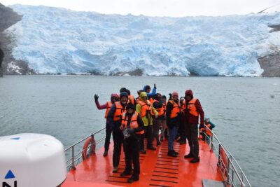 Whale and Glacier Watching from Punta Arenas Francisco Coloane Park