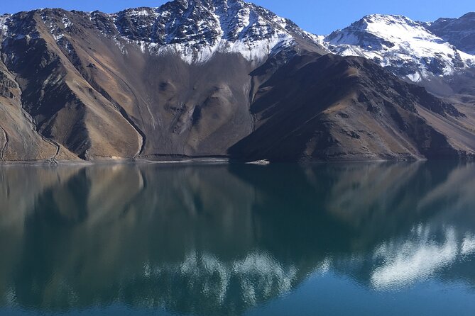 Wine Tasting + Cheeseboard + Gypsum Reservoir - The Wind Viewpoint and El Yeso Dam