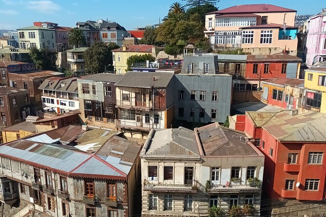 Winery & Valparaiso Private Tour - day trip from Santiago - Cerro Concepcion and the city’s colorful backstreets